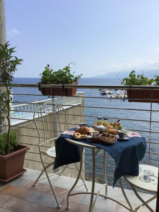 Bed and Breakfast La Sciabica Шилла Екстер'єр фото