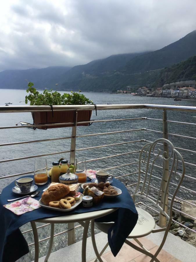 Bed and Breakfast La Sciabica Шилла Екстер'єр фото